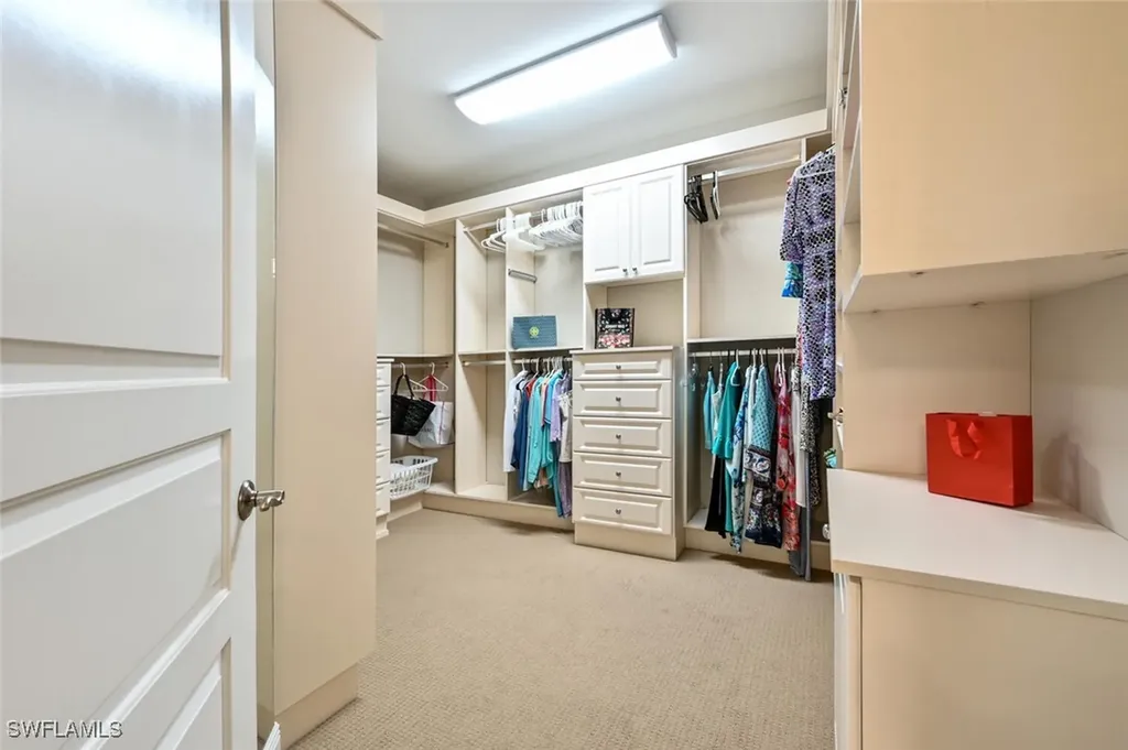 2764 Tiburon Boulevard E Naples FL 34109