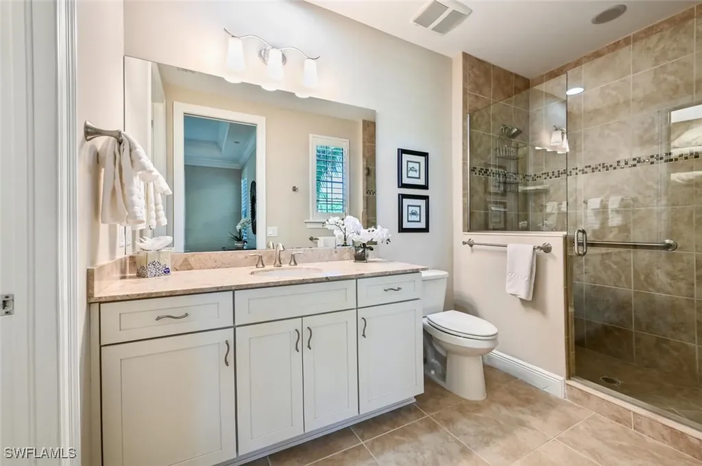 2764 Tiburon Boulevard E Naples FL 34109