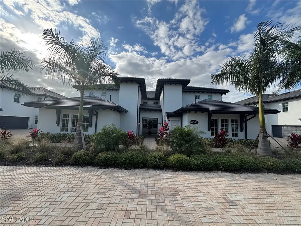 Naples FL, 16885 Fairgrove Way, Unit 6-201