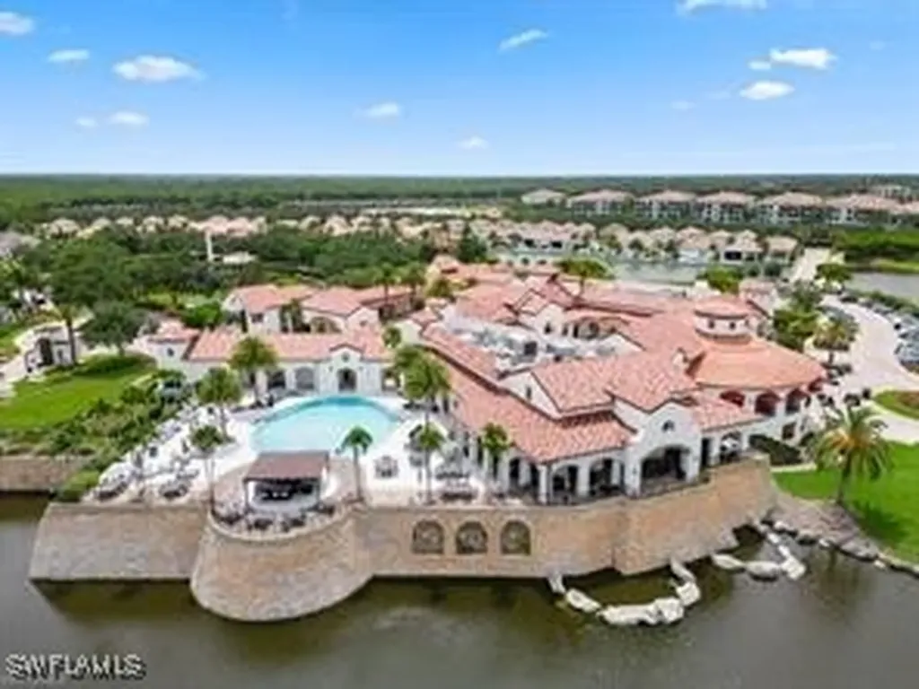 16885 Fairgrove Way Naples FL 34110
