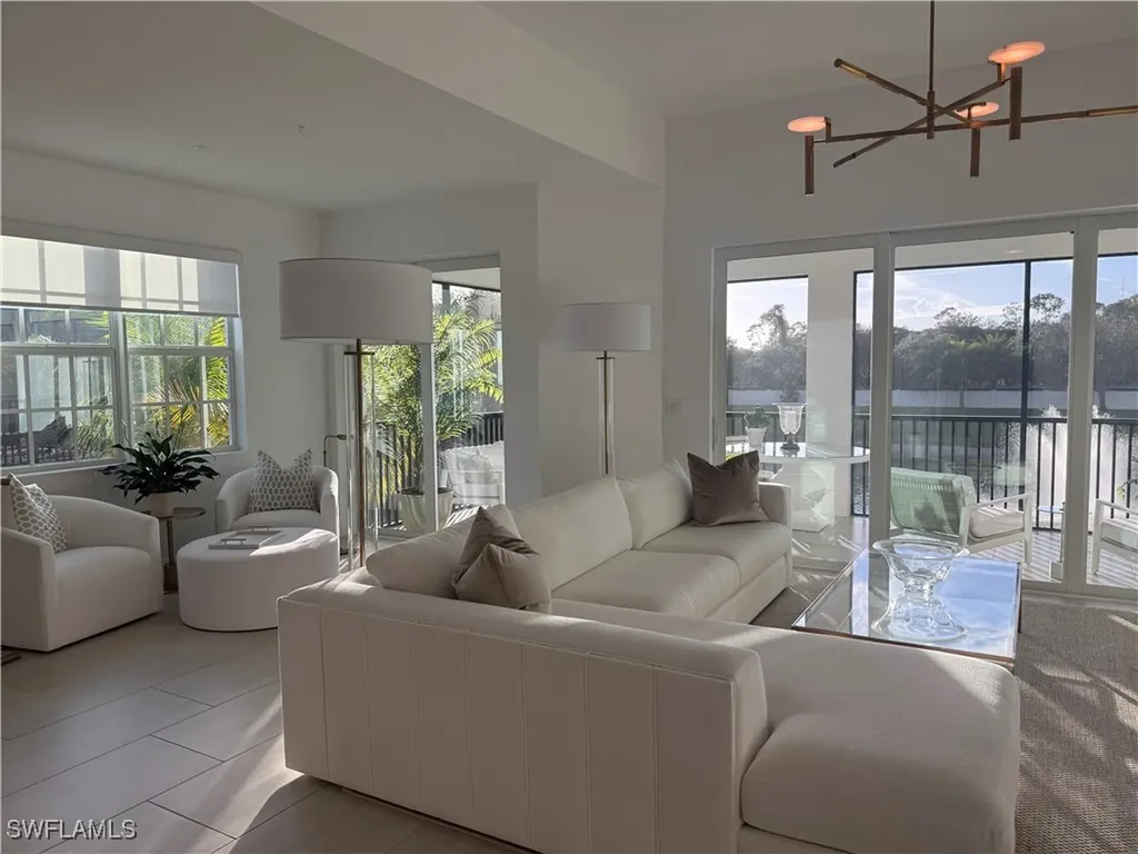 16885 Fairgrove Way Naples FL 34110
