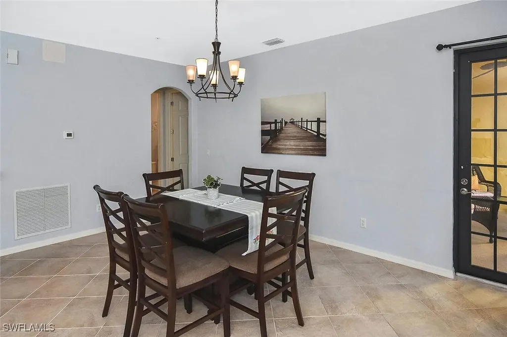 8949 Malibu Street Naples FL 34113