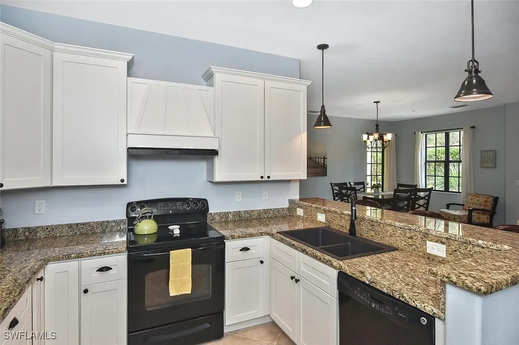 8949 Malibu Street Naples FL 34113