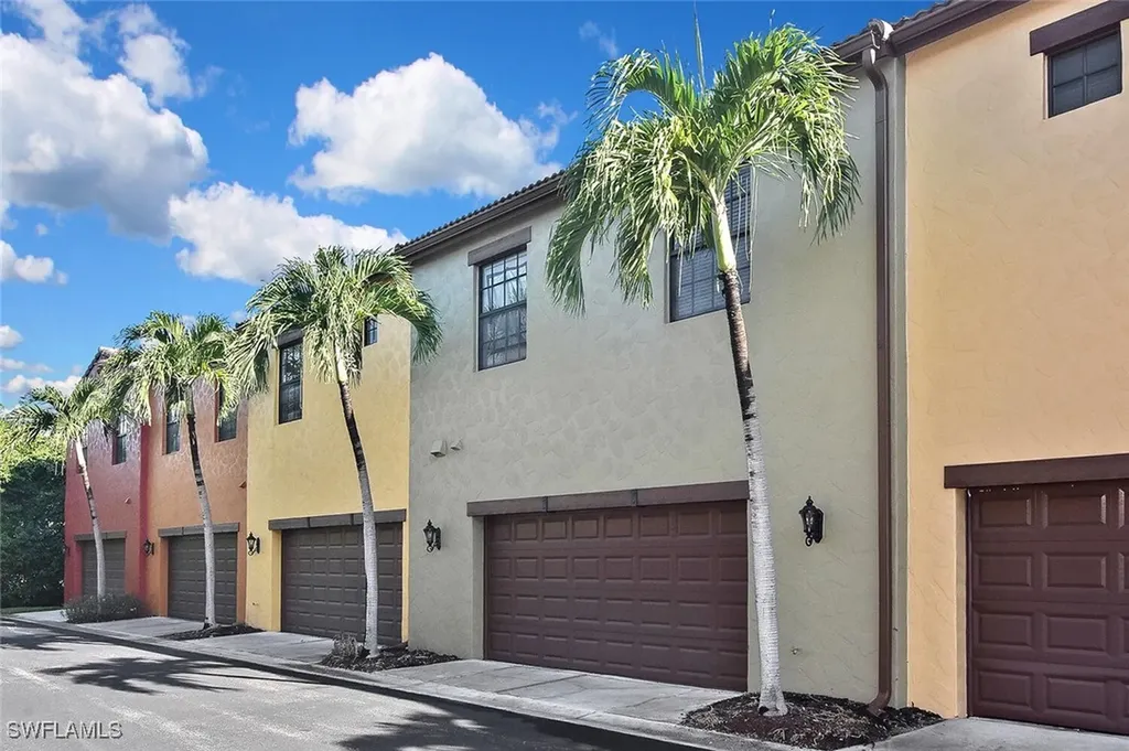 8949 Malibu Street Naples FL 34113