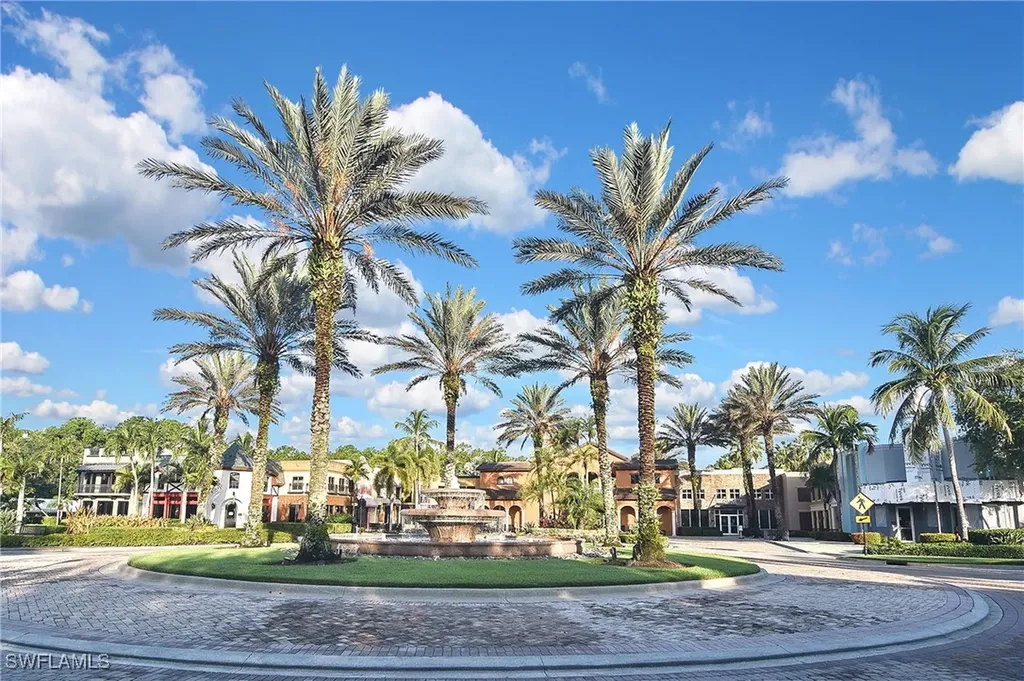 8949 Malibu Street Naples FL 34113