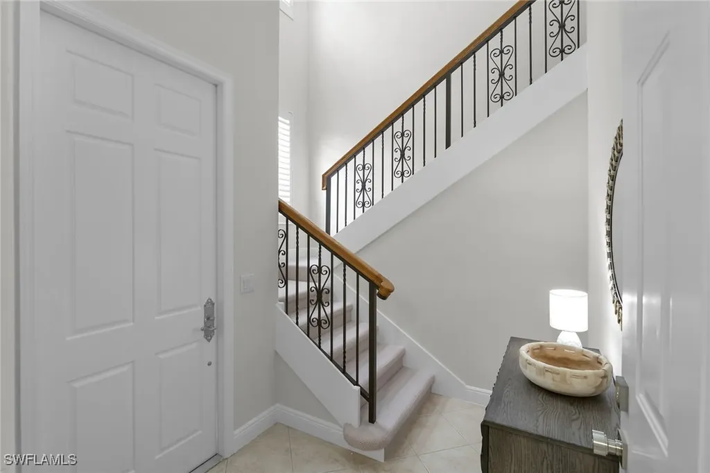 9255 Museo Circle W Naples FL 34114