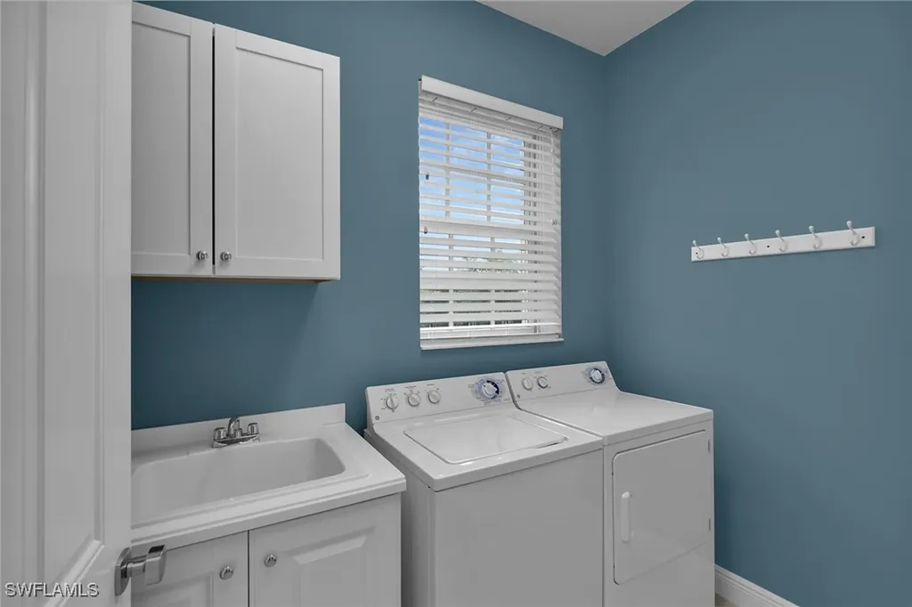 9255 Museo Circle W Naples FL 34114