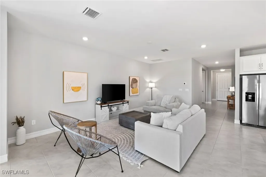 28016 Captiva Shell Loop Bonita Springs FL 34135