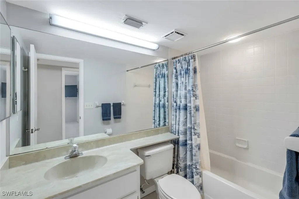 5585 Trailwinds Drive Fort Myers FL 33907