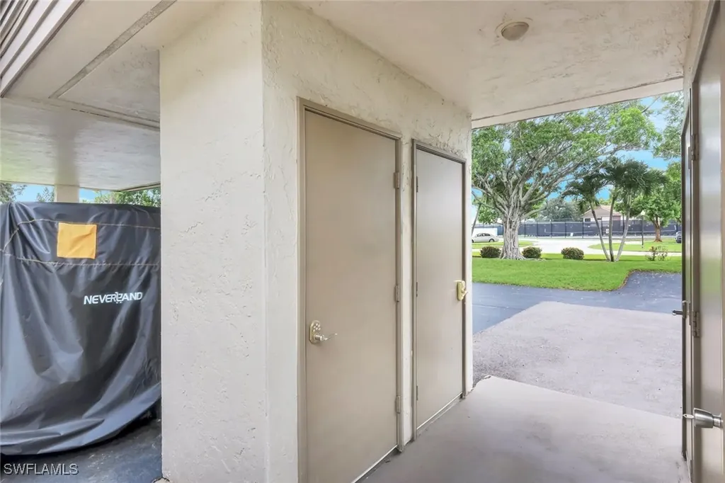 5585 Trailwinds Drive Fort Myers FL 33907