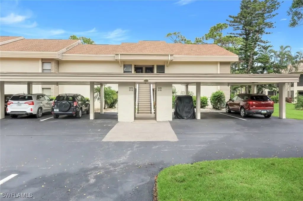 5585 Trailwinds Drive Fort Myers FL 33907