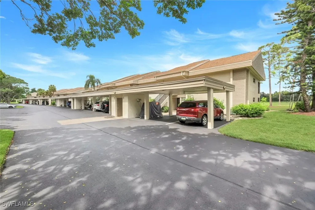 5585 Trailwinds Drive Fort Myers FL 33907