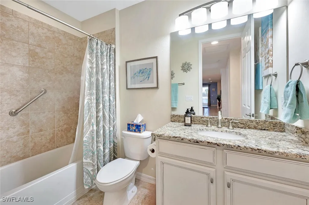 14940 Edgewater Circle Naples FL 34114