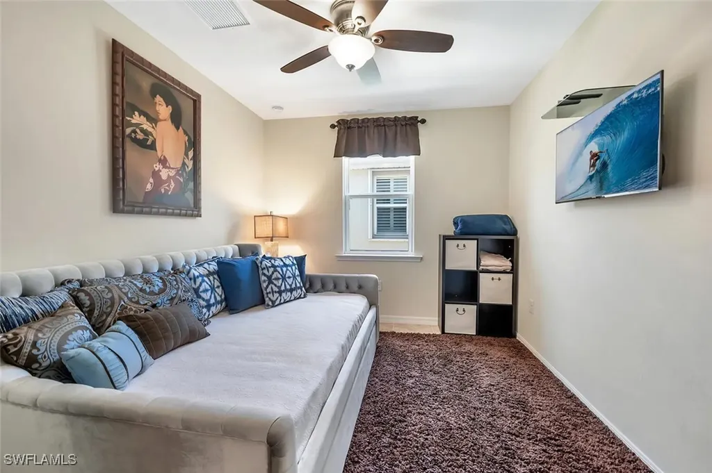 14940 Edgewater Circle Naples FL 34114