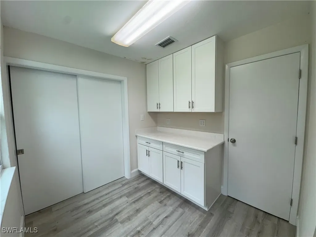 221 18th Avenue NW Naples FL 34120