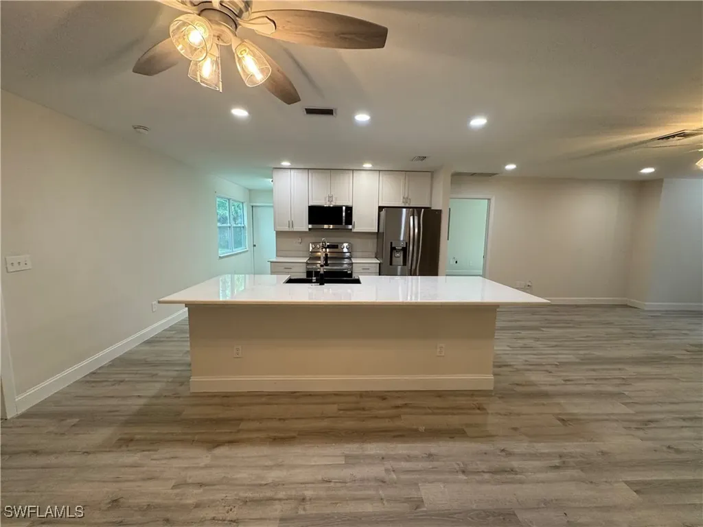 221 18th Avenue NW Naples FL 34120