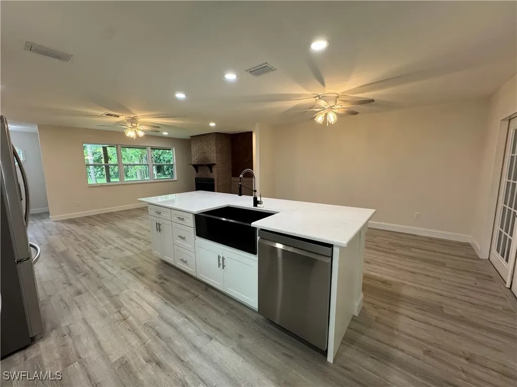 221 18th Avenue NW Naples FL 34120