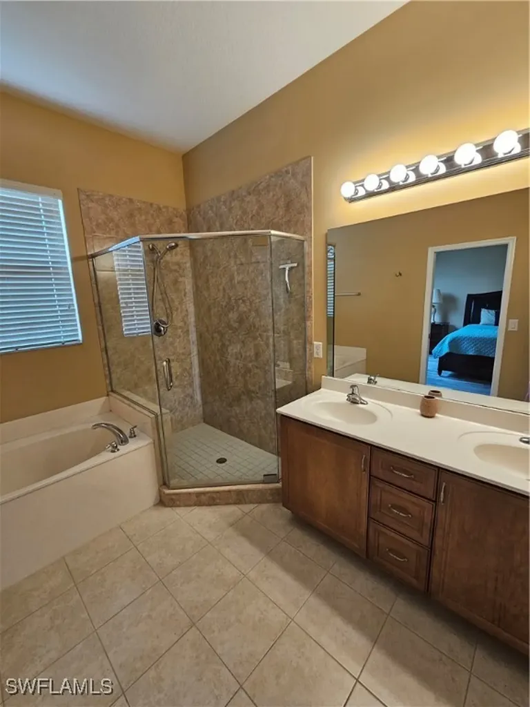 9807 Solera Cove Pointe Fort Myers FL 33908