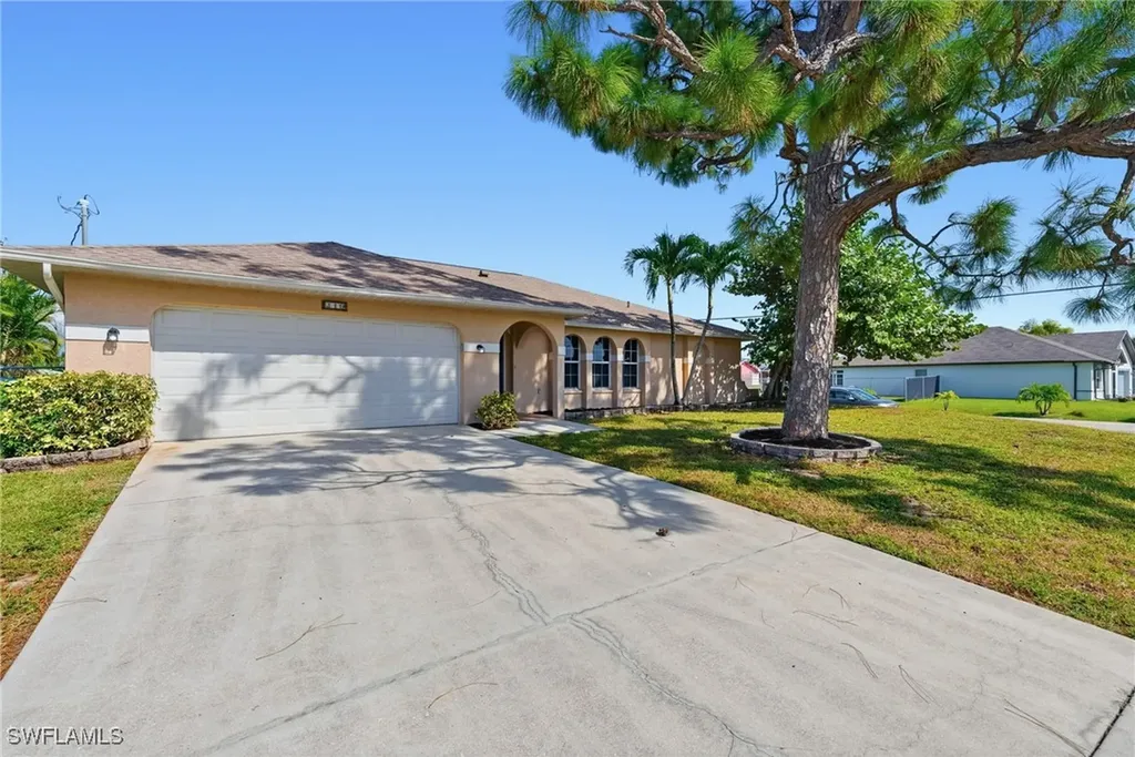 219 SW Trafalgar Parkway Cape Coral FL 33991
