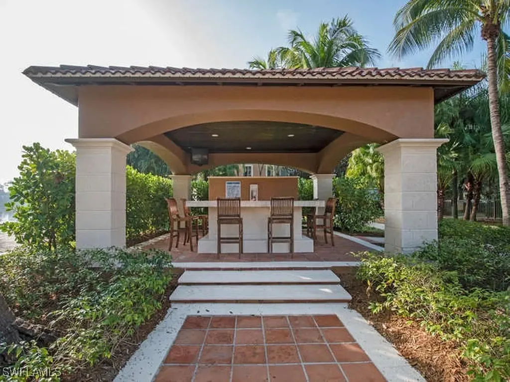 1220 Reserve Way Naples FL 34105