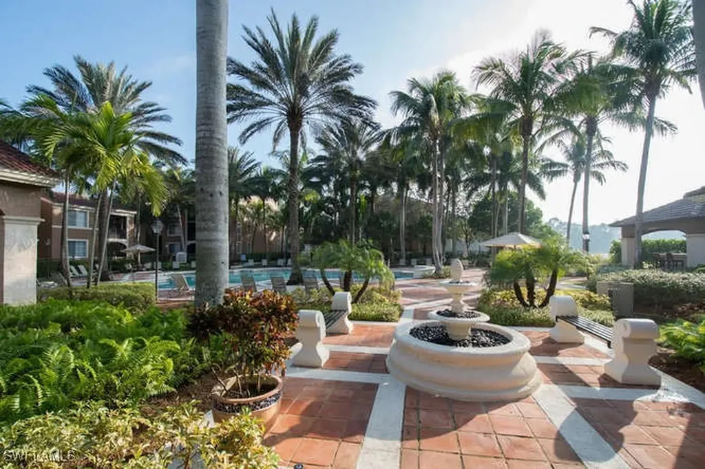 1220 Reserve Way Naples FL 34105