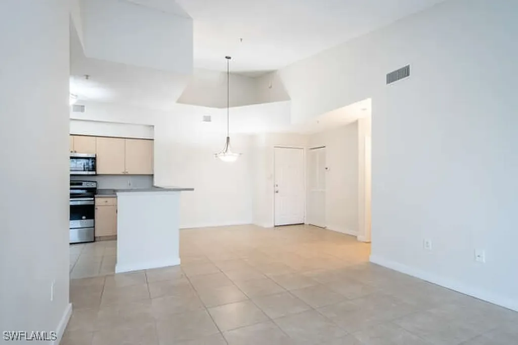 1220 Reserve Way Naples FL 34105