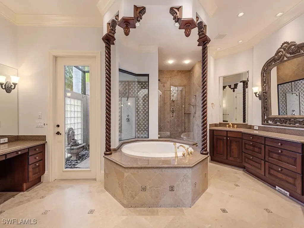 651 21st Avenue S Naples FL 34102