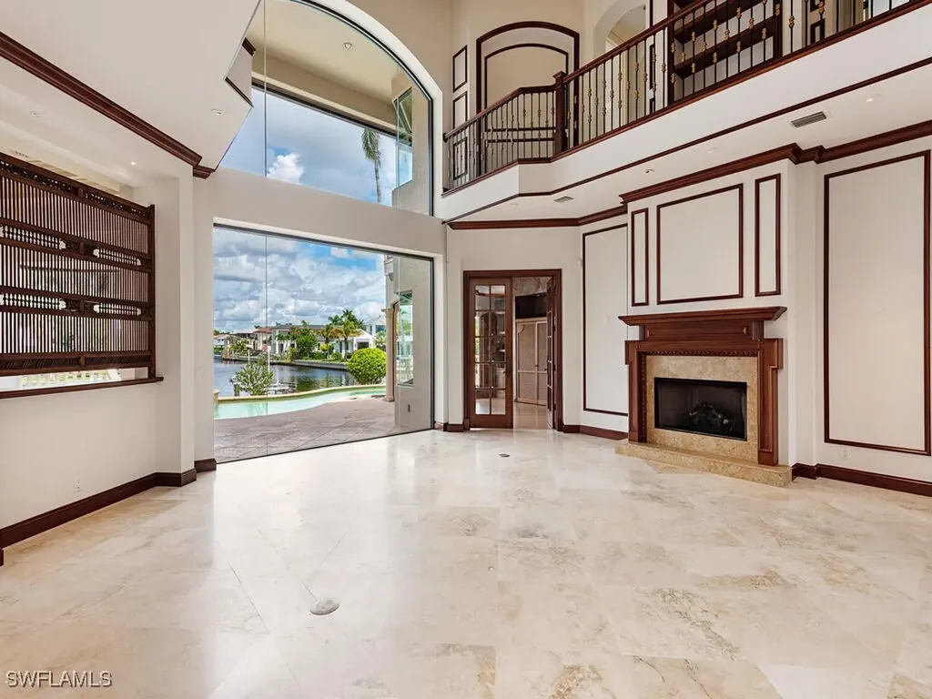 651 21st Avenue S Naples FL 34102