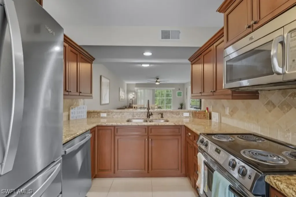 145 Robin Hood Circle Naples FL 34104