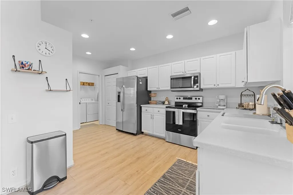 8217 Parkstone Place Naples FL 34120
