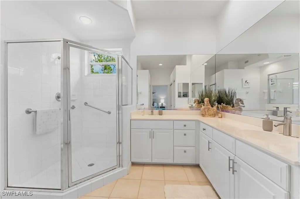 8217 Parkstone Place Naples FL 34120