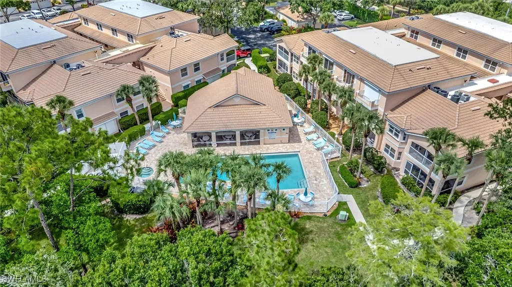 992 Woodshire Lane Naples FL 34105