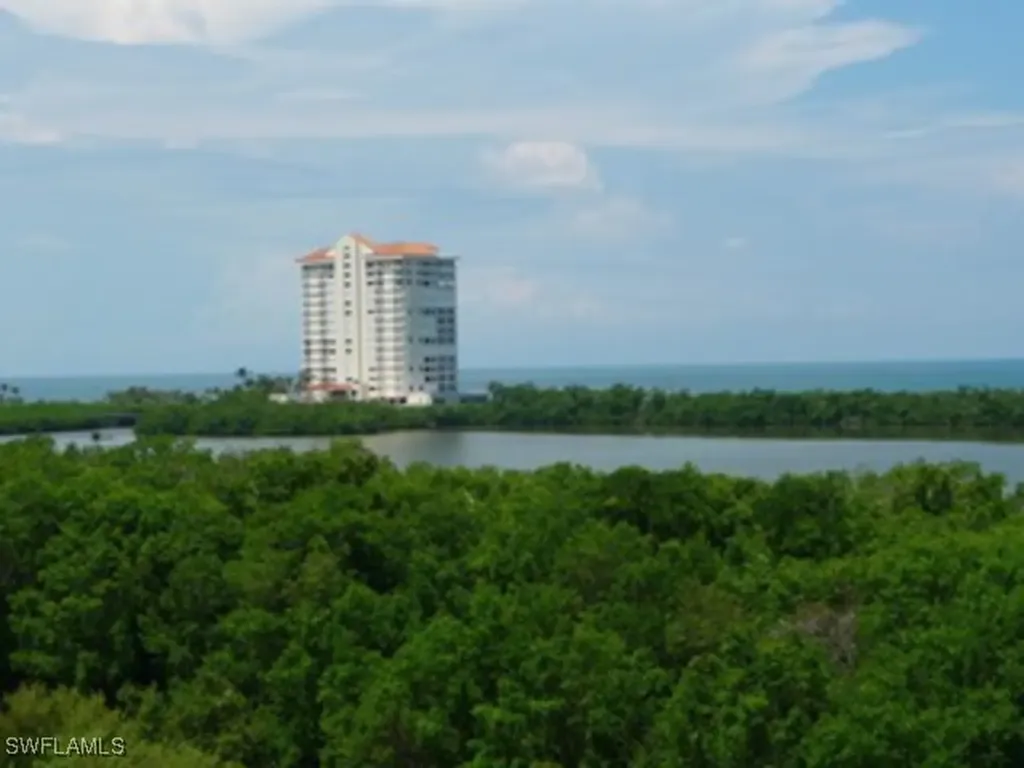 5550 Heron Point Drive Naples FL 34108