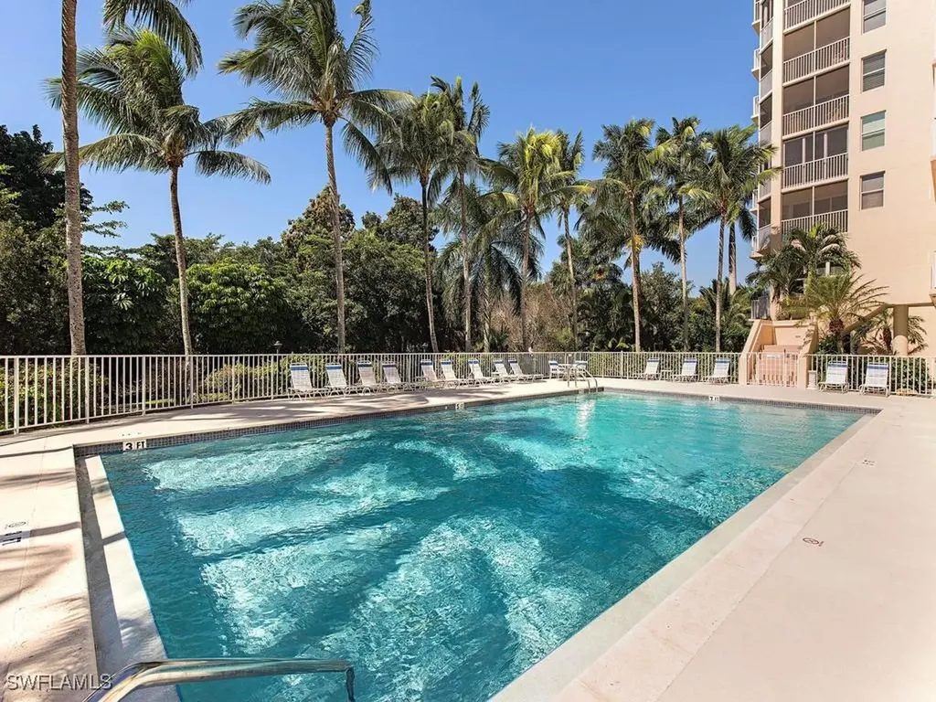 5550 Heron Point Drive Naples FL 34108