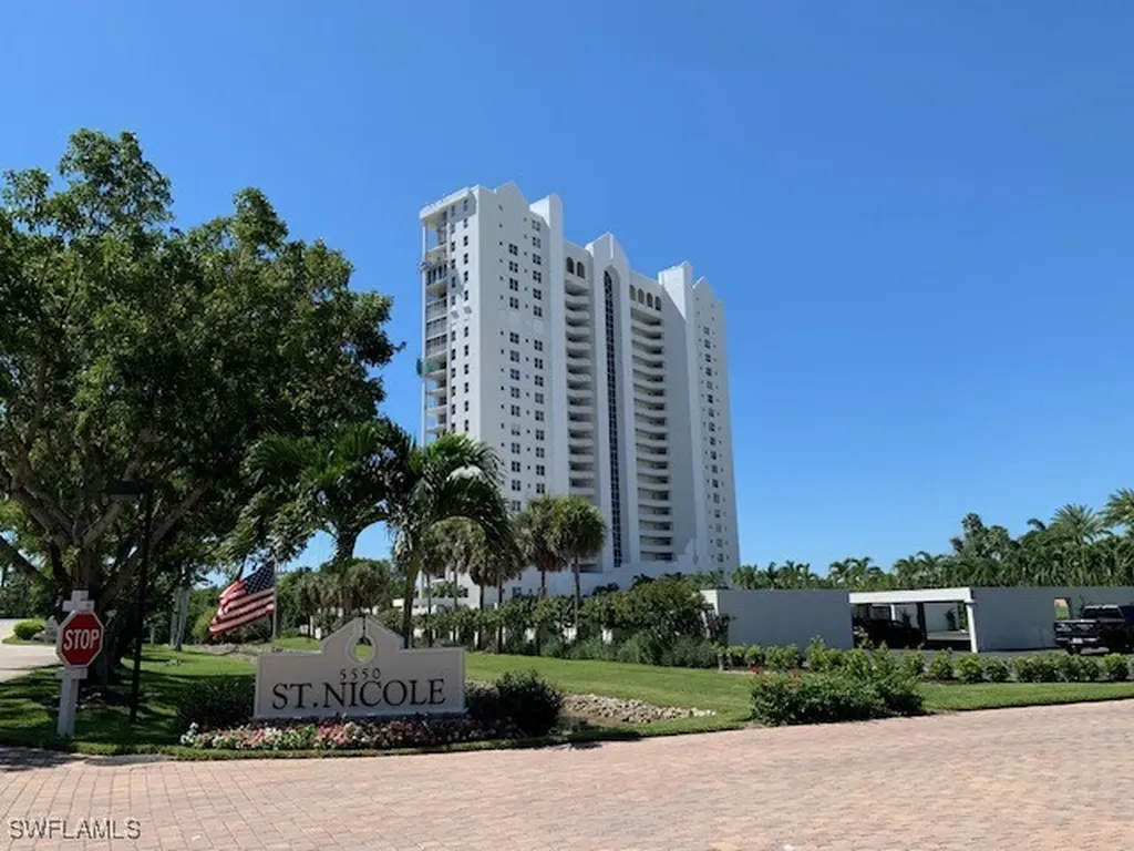 5550 Heron Point Drive Naples FL 34108