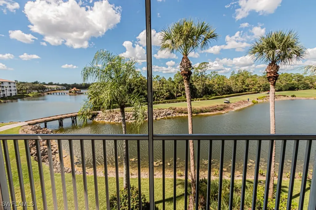 7605 Arbor Lakes Court Naples FL 34112