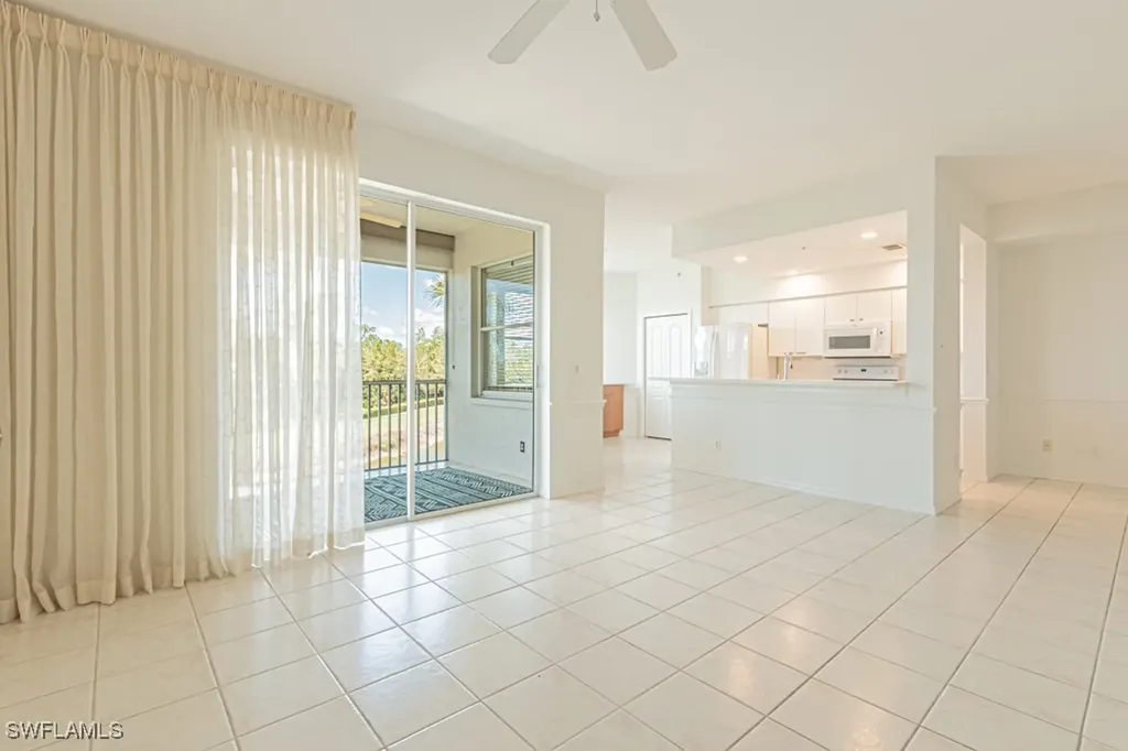 7605 Arbor Lakes Court Naples FL 34112