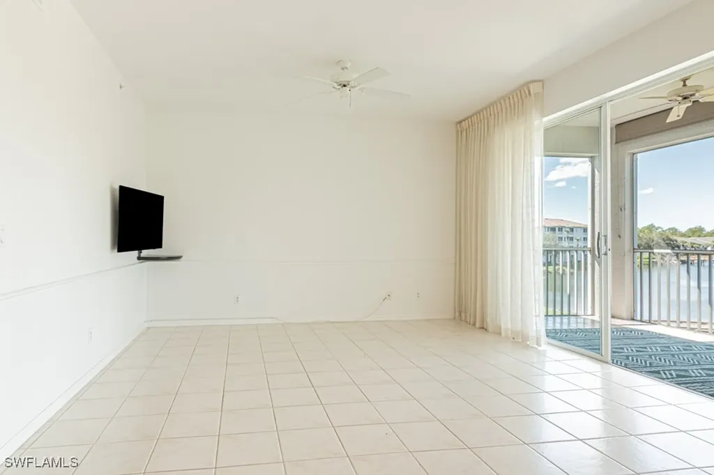 7605 Arbor Lakes Court Naples FL 34112