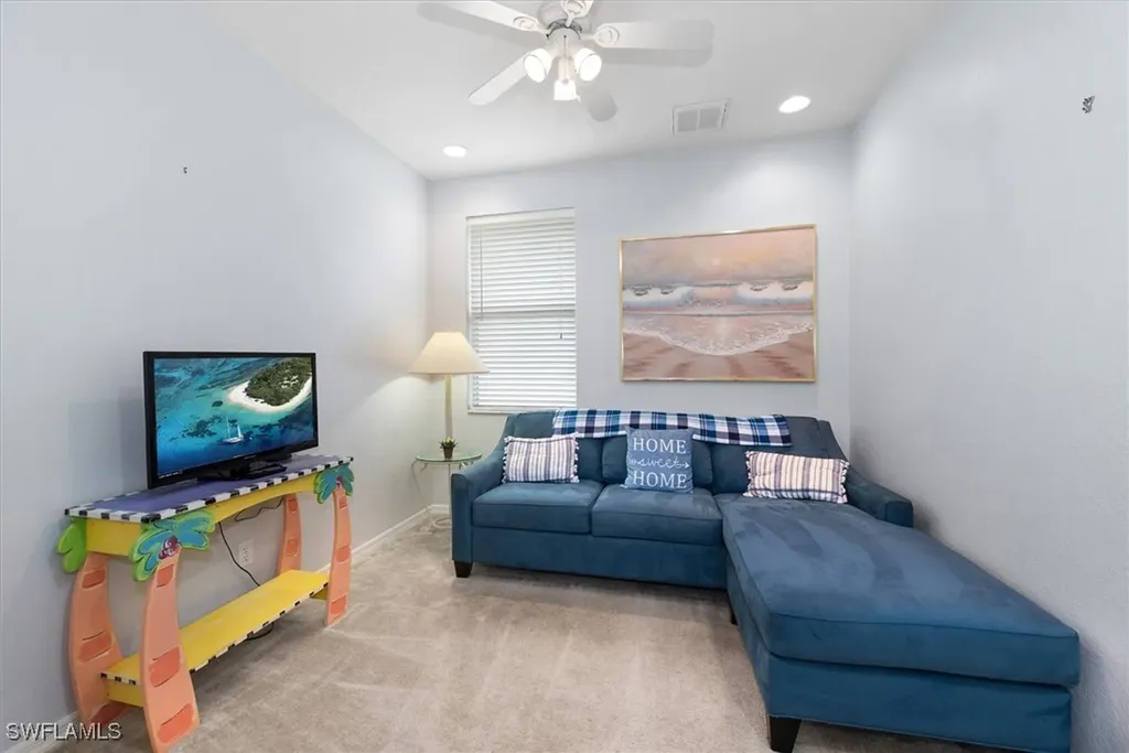 4274 Avian Avenue Fort Myers FL 33916