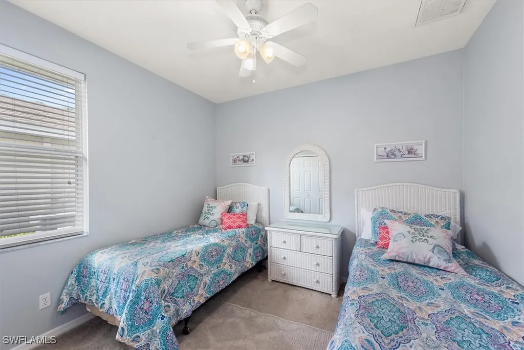 4274 Avian Avenue Fort Myers FL 33916