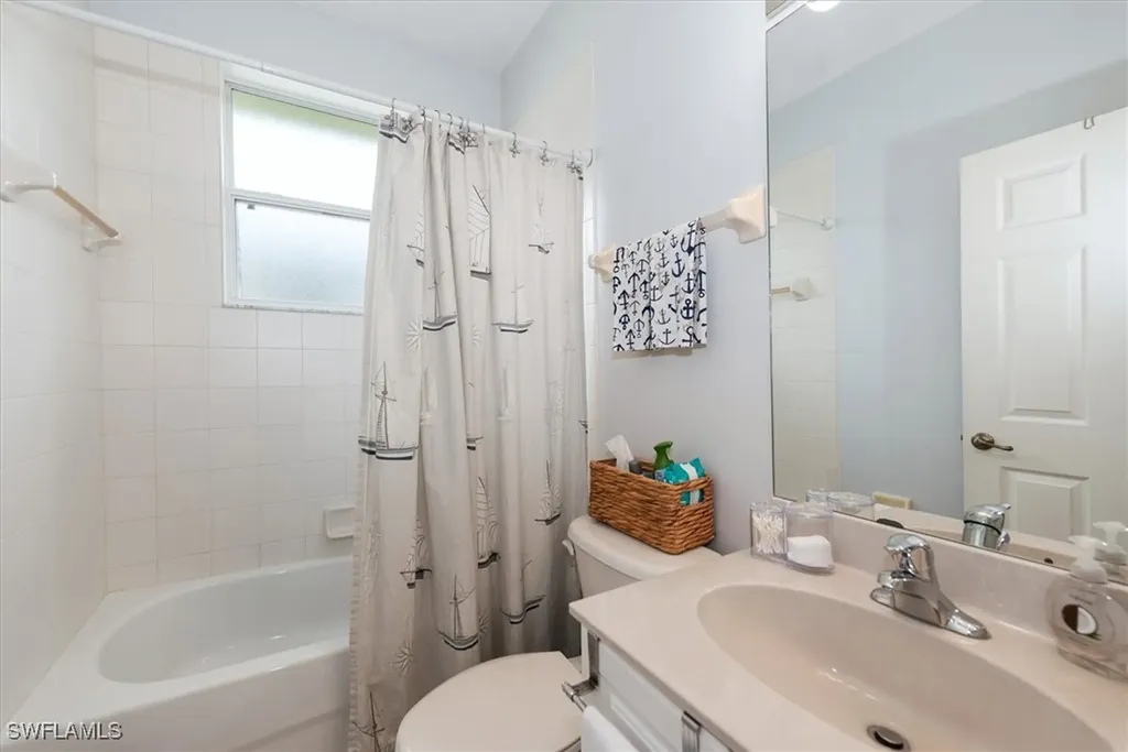 4274 Avian Avenue Fort Myers FL 33916