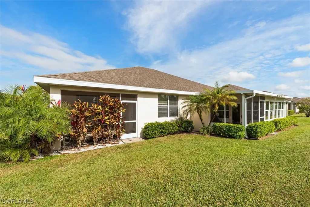 4274 Avian Avenue Fort Myers FL 33916