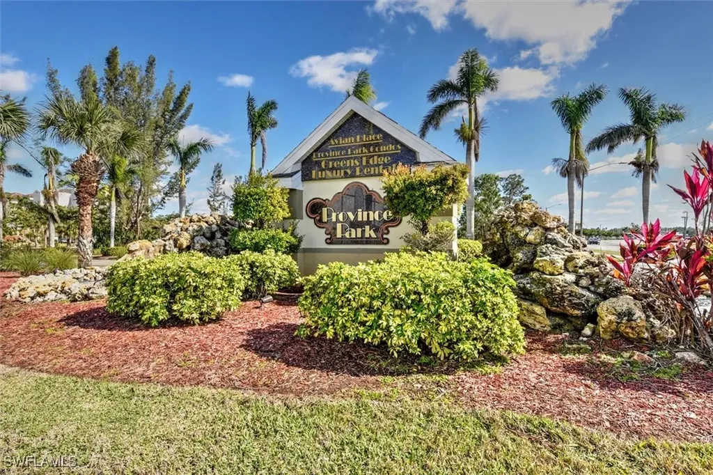 4274 Avian Avenue Fort Myers FL 33916