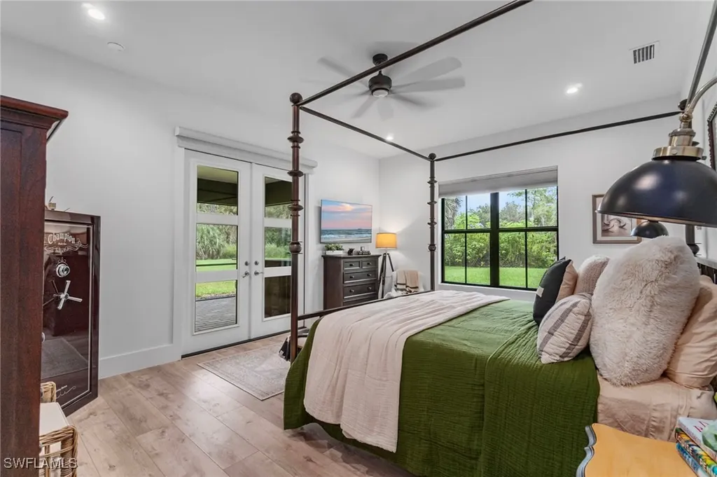 5435 Cherry Wood Drive Naples FL 34119