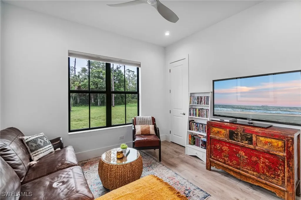 5435 Cherry Wood Drive Naples FL 34119