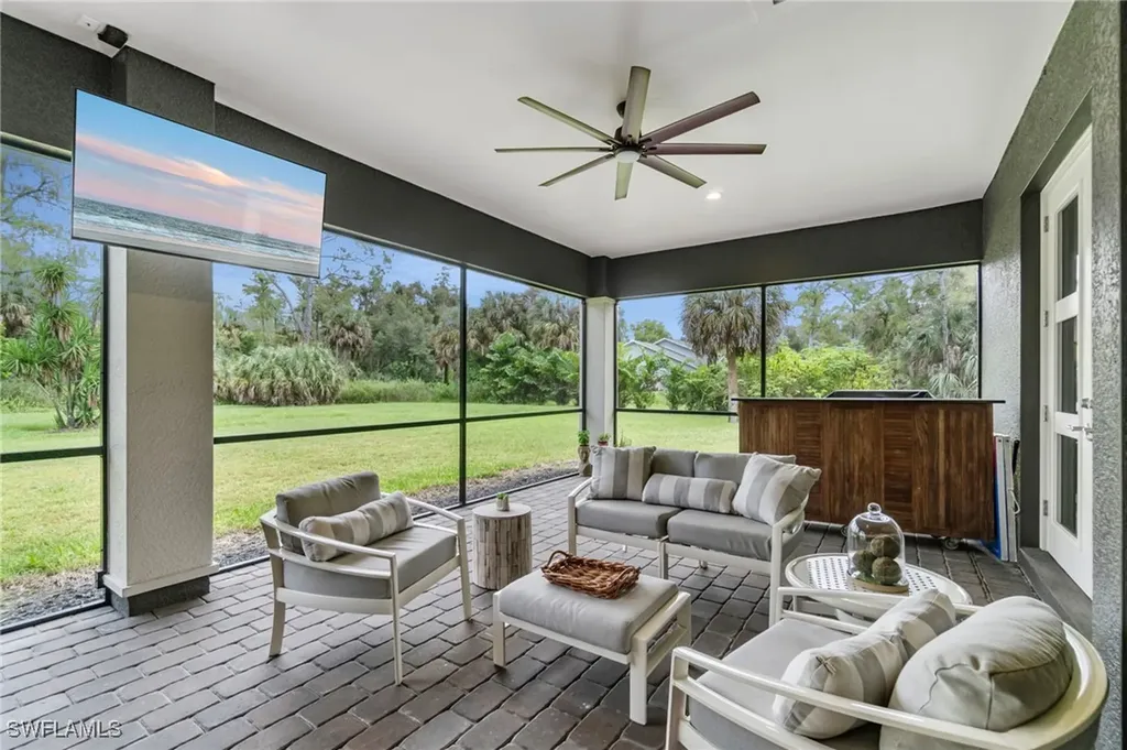 5435 Cherry Wood Drive Naples FL 34119