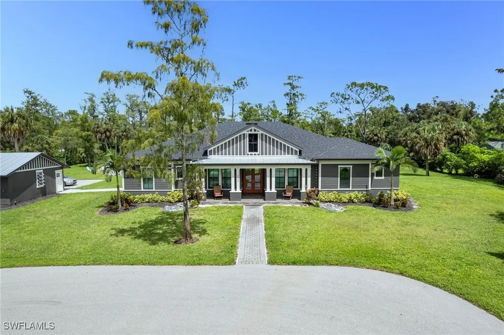 5435 Cherry Wood Drive Naples FL 34119
