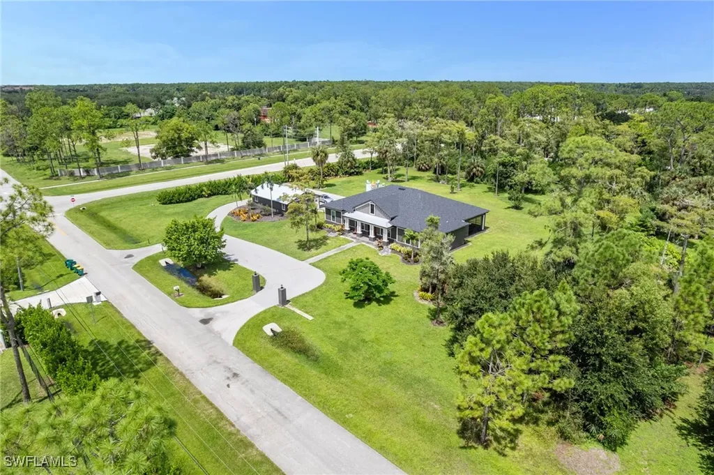 5435 Cherry Wood Drive Naples FL 34119