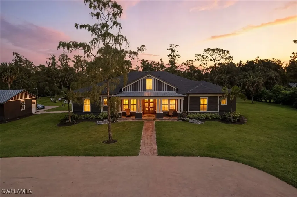 5435 Cherry Wood Drive Naples FL 34119