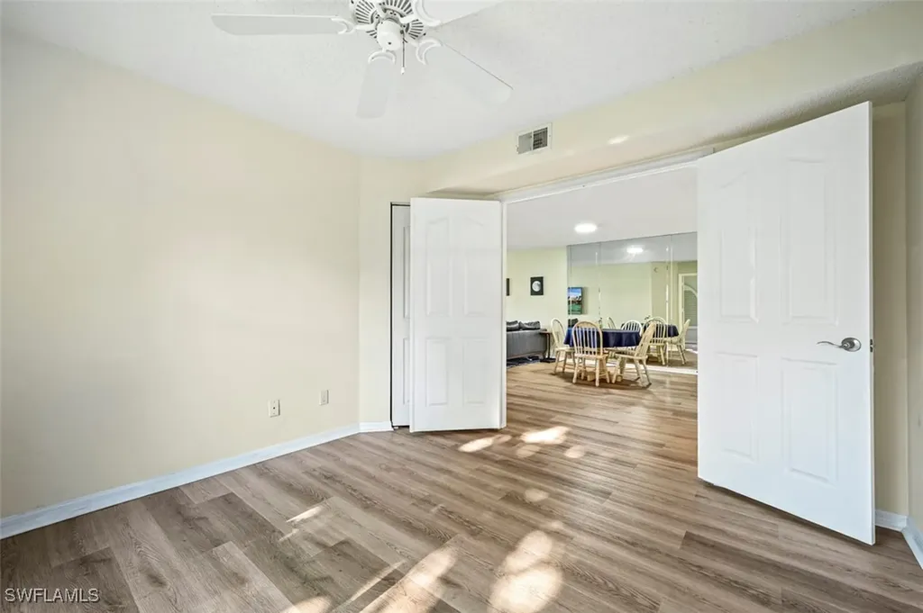 885 New Waterford Drive Naples FL 34104